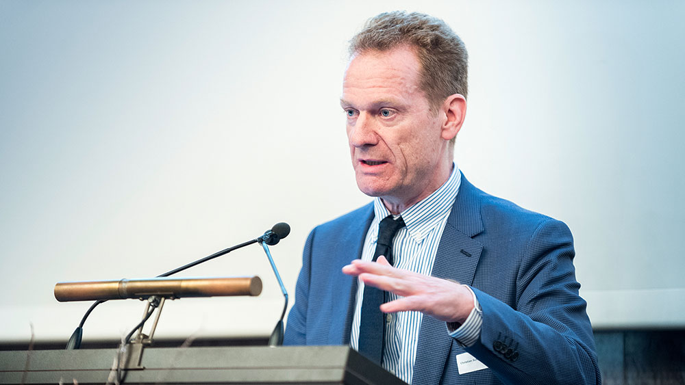 Prorektor Christian Schwarzenegger spricht über die strategische Partnerschaft der UZH und der Karls-Universität in Prag.