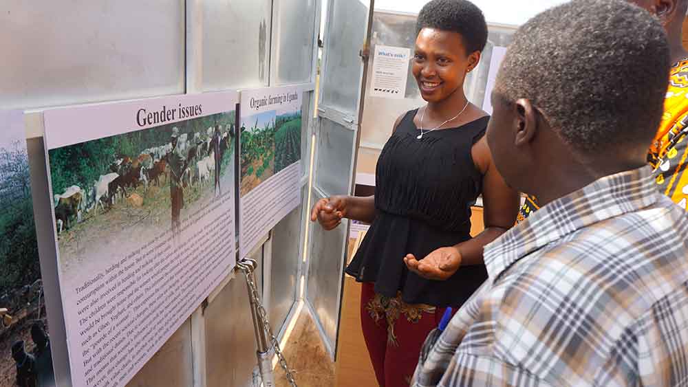 The exhibition also raises questions about gender relations.